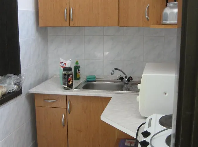 Zrinyi U. 16. Vonyarcvashegy